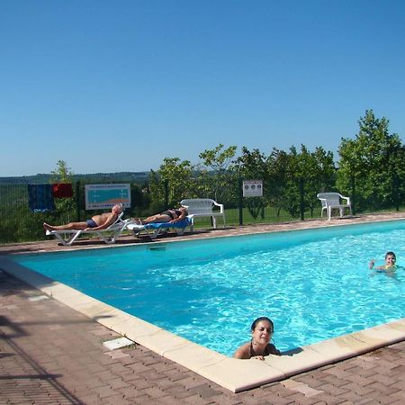 Saint-Pierre-Lafeuille Chambres D'Hotes Les Graves מראה חיצוני תמונה
